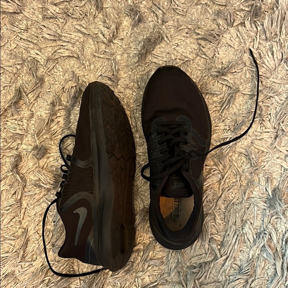 Nike Women’s Black Running Shoes